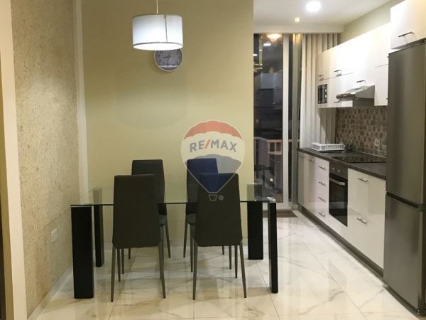 Gzira Apartment - Image 1