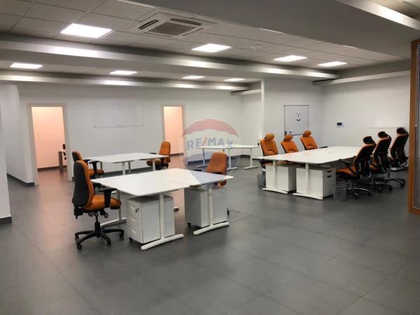 Office space to rent in Sliema