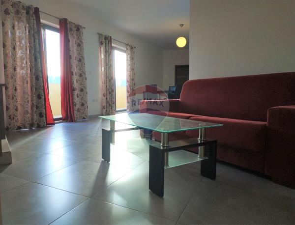 2 bedroom Penthouse to rent in San Ġwann - €1,200 - 130m²