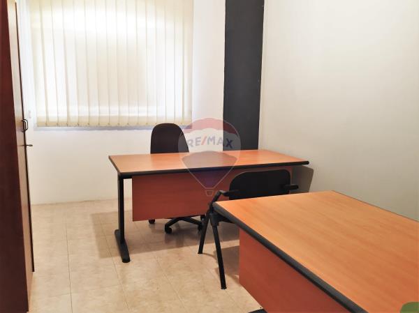 Office space to rent in Mosta