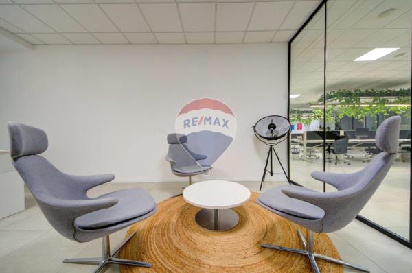 Office space to rent in Ta' l-Ibragg