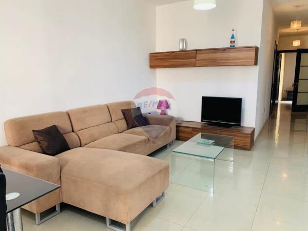 Sliema Apartment - Image 1