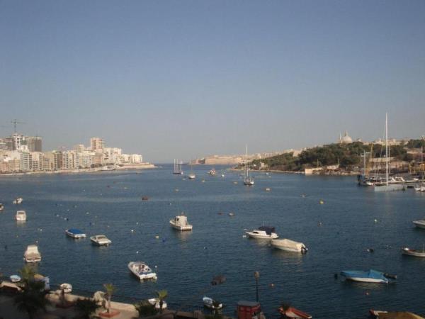Office space to rent in Gzira