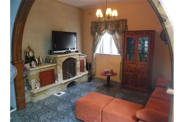 Fgura Terraced House - Image 1