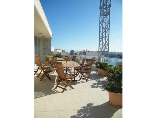 Office space to rent in St Julian's