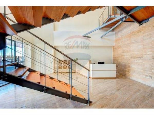 Office space to rent in Qormi