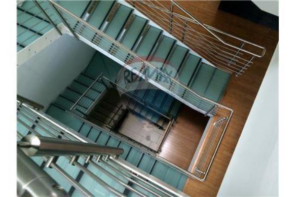 Office space to rent in Birkirkara