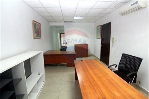 Office space to rent in Msida
