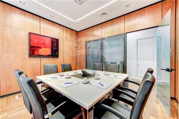 Office space to rent in St Julian's