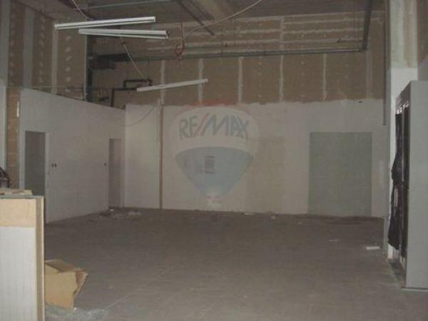 Office block to rent in Sliema