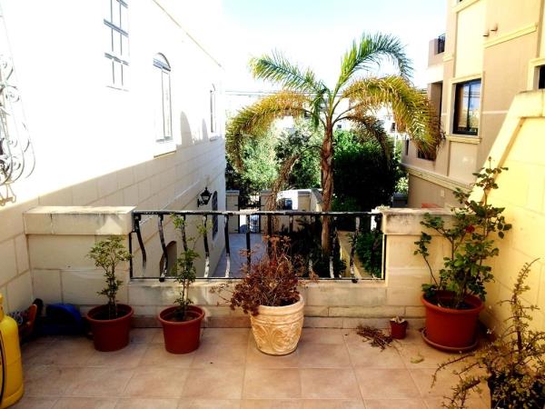 3 bedroom Maisonette to rent in Pembroke - €1,600