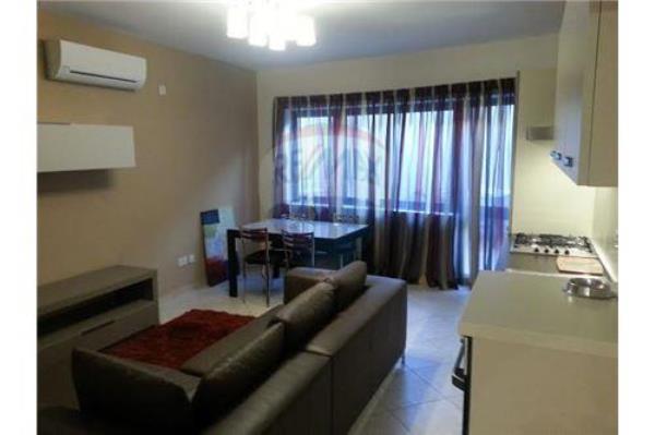 2 bedroom Maisonette to rent in St. Julian's - €1,100