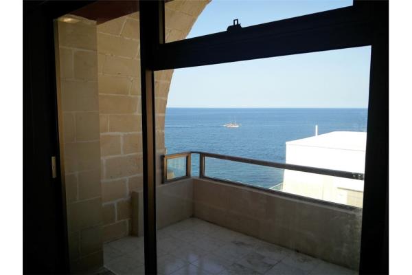 Office space to rent in Sliema