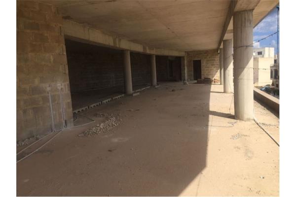 Office space to rent in Mosta