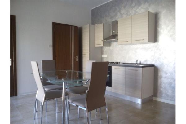3 bedroom Apartment to rent in Luqa - €1,200
