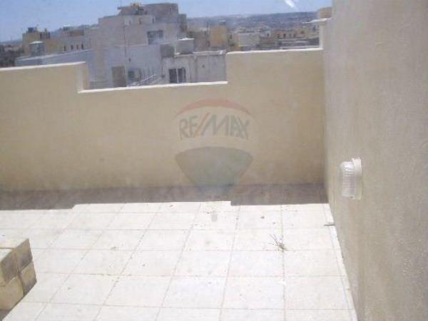 Zebbug Penthouse - Image 1