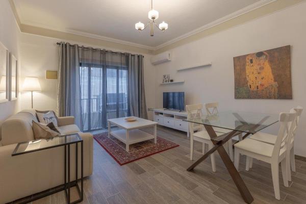 Sliema Apartment - Image 1