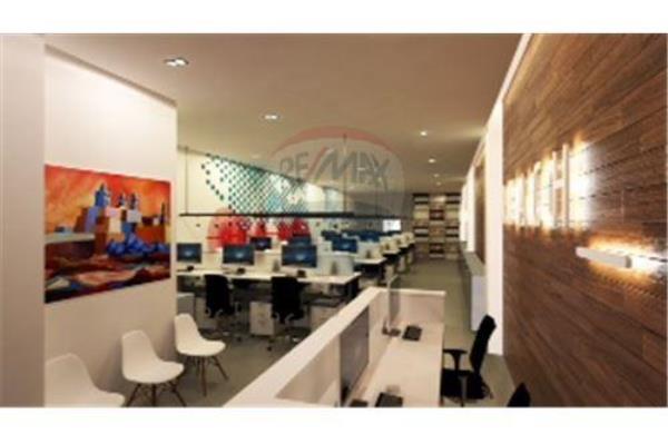 Office space to rent in Mriehel