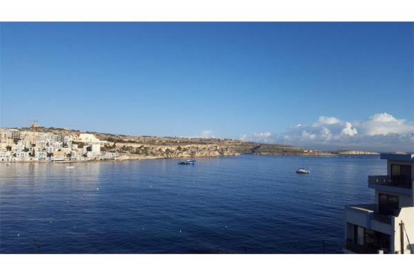 2 bedroom Penthouse to rent in St. Paul's Bay - €1,800 - 115m²