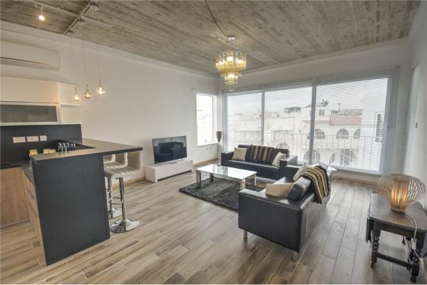 Swieqi Apartment - Image 1