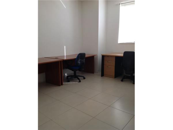 Office space to rent in Mosta