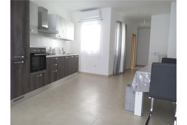 2 bedroom Penthouse to rent in Birżebbuġa - €1,050