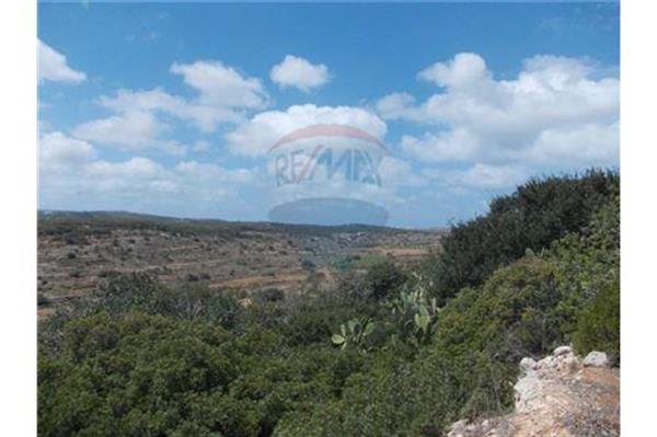 Proprjetà f' Mellieħa