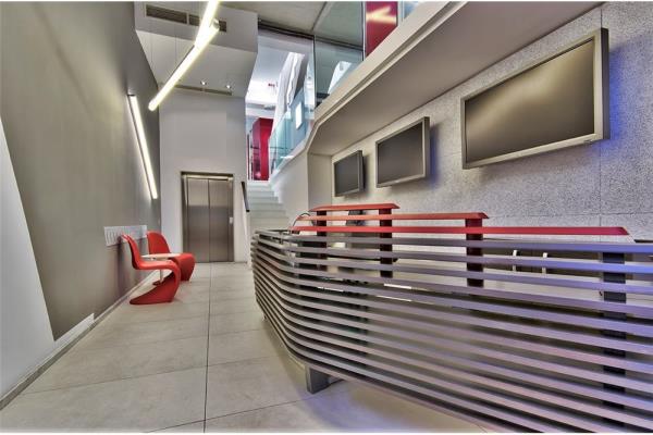 Office block to rent in Santa Venera