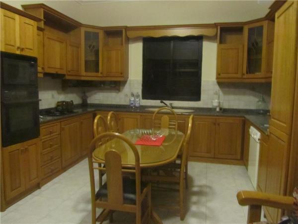 Fleur De Lys Terraced House