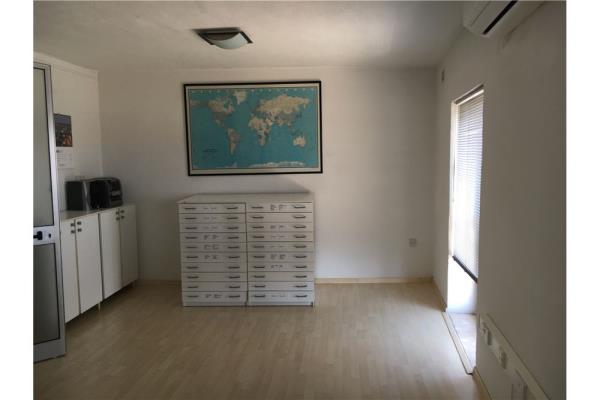 Office space to rent in Msida
