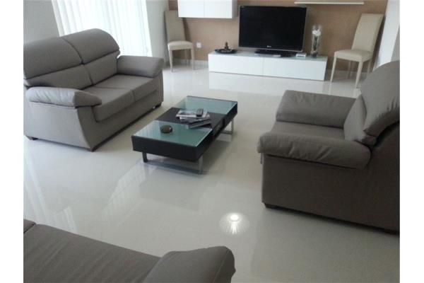2 bedroom Apartment to rent in Swieqi - €1,700