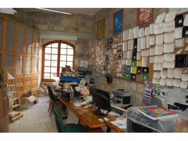 Office space to rent in Mosta