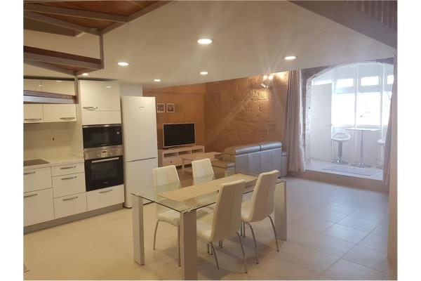 Valletta Maisonette - Image 1