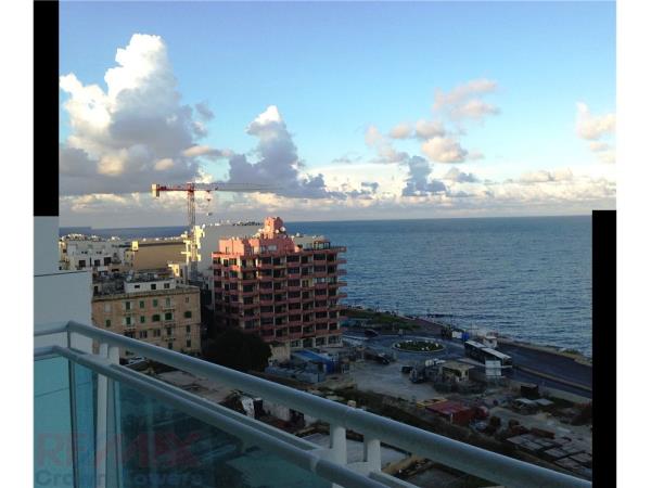3 bedroom Apartment for sale in Sliema - €1,400,000 - 193m²