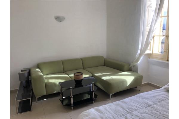 Hostel to rent in Sliema