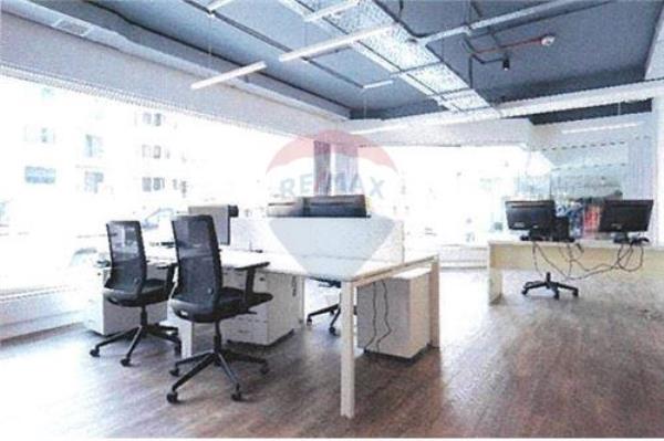 Office space to rent in Gzira