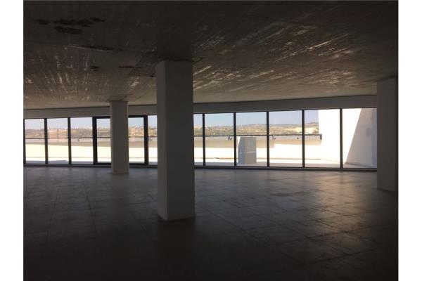 Office space to rent in Mriehel