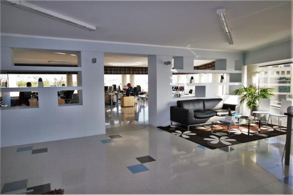 Office space to rent in Msida