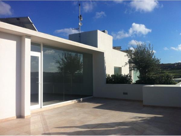 Office space to rent in Naxxar