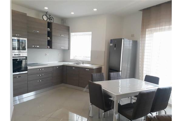 3 bedroom Apartment to rent in Ħamrun - €900