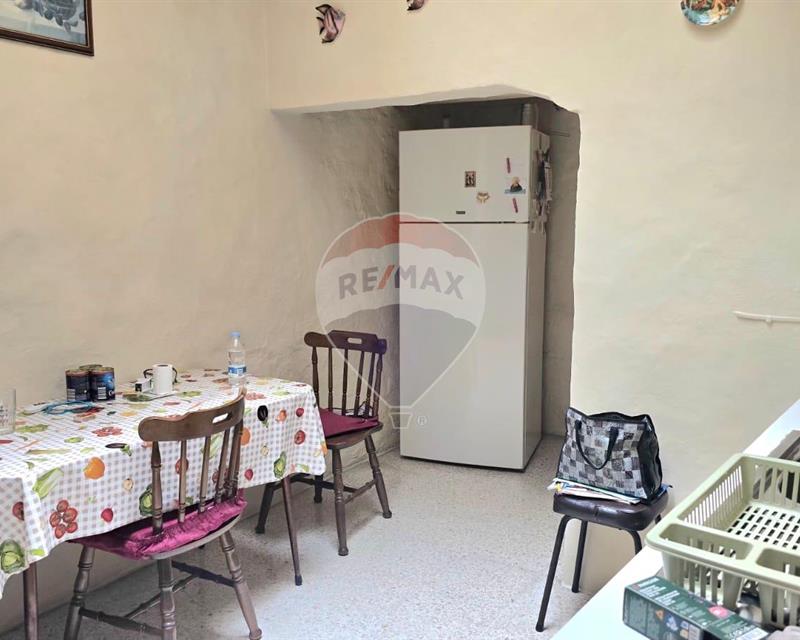 Townhouse - For Sale, Luqa
