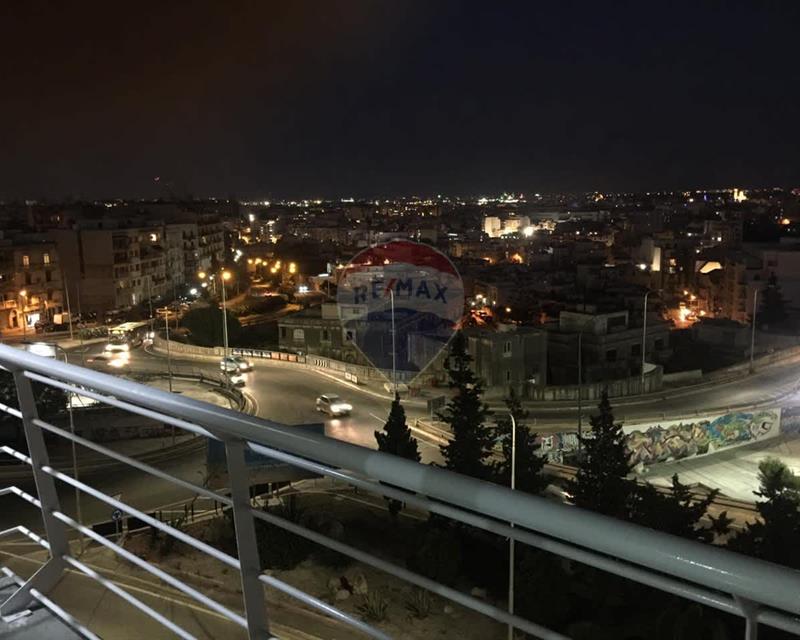 Apartment Duplex in Msida - Widok 5