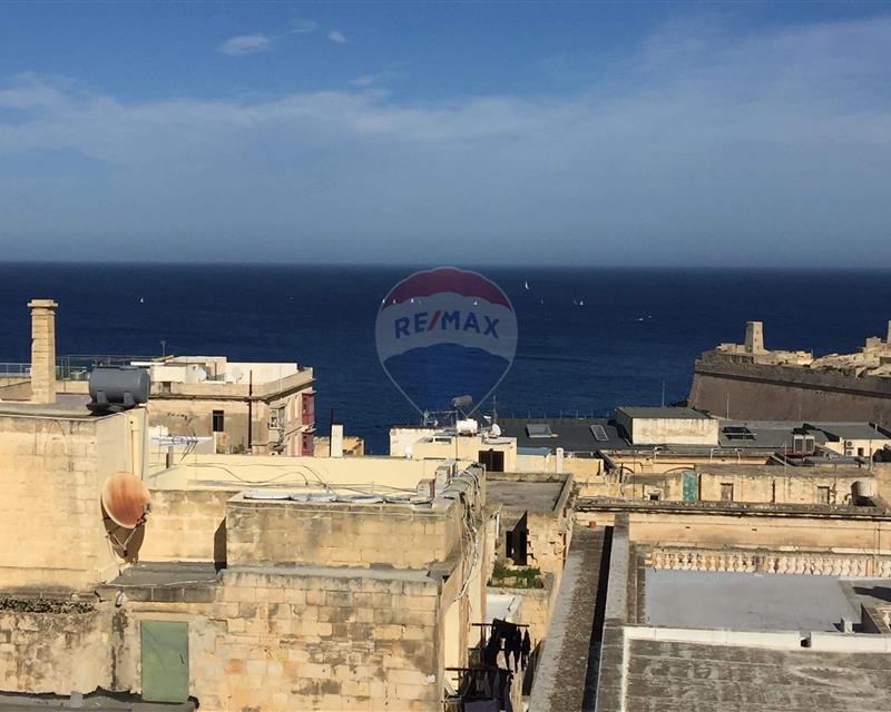 Apartment - For Rent, Valletta