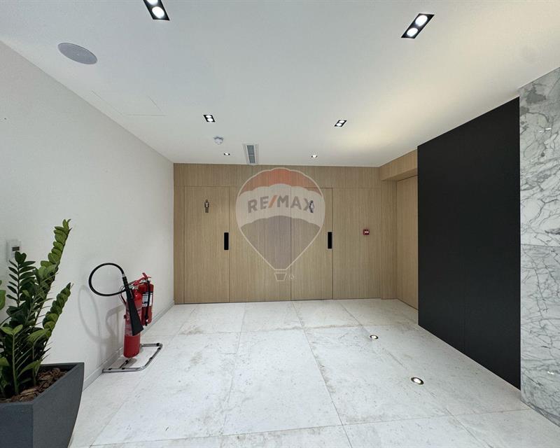 Office Block - For Rent - View 3