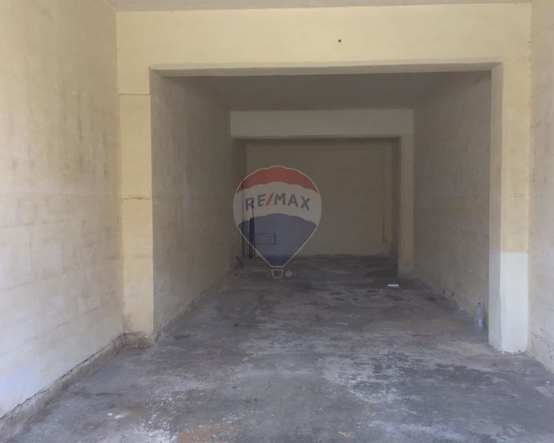 Shop in Birkirkara, Birkirkara
