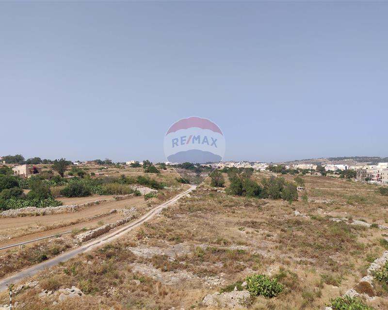Block Of Apartments - For Rent, Birzebbuga
