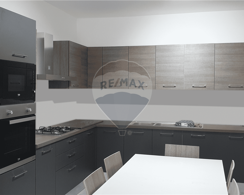 Apartment - For Rent - View 2