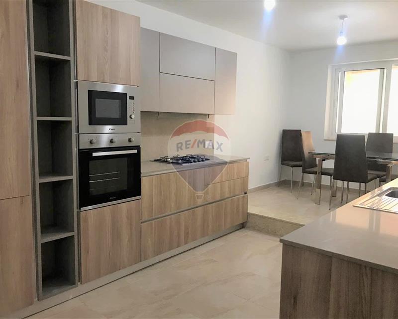 Maisonette - For Rent, Hamrun