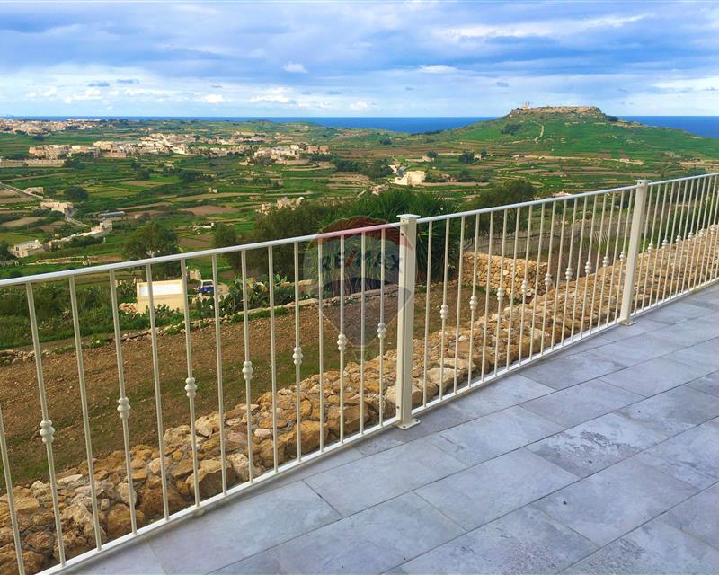 Maisonette Duplex - For Rent