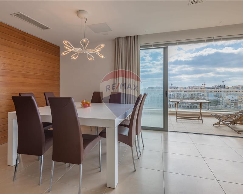 Penthouse - For Rent - View 4